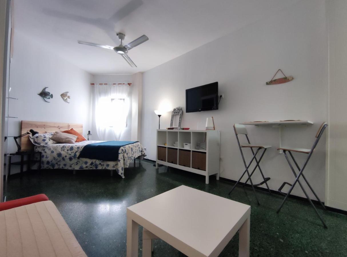 דירות לאס פאלמס דה גראן קנאריה Estudio Interior En Playa De Las Canteras מראה חיצוני תמונה